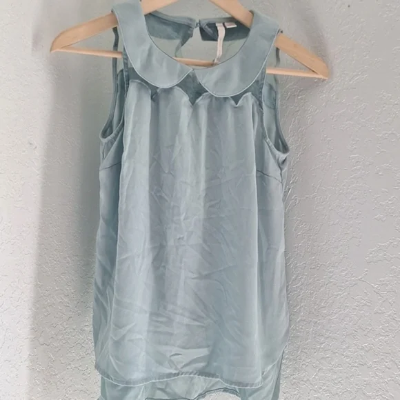 Lauren Conrad Top S - Picture 5 of 10